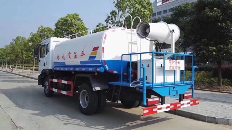 12����12�����|�L������D9�G����ˮ܇�DƬ