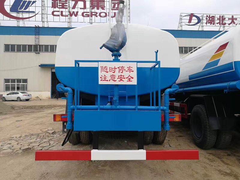 12����12�����|�L(f��ng)��(chu��ng)��D7L�G����ˮ܇(ch��)�r(ji��)��4