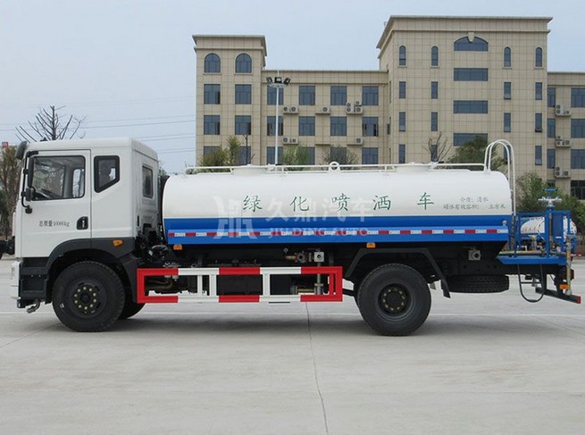 12����12�����|�L(f��ng)�����G����ˮ܇�S�҃r��3