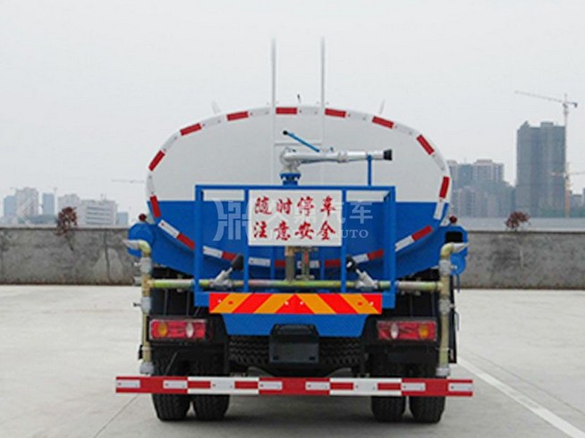 12����12�����|�L(f��ng)�����G����ˮ܇�S�҃r��4