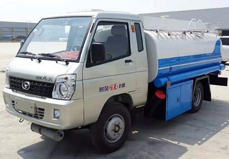 С�͞�ˮ܇ҕ�l_3���r�L�L��С�͞�ˮ܇