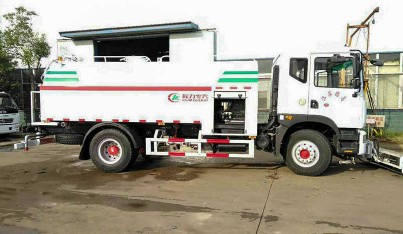 ��·��ˮ܇_�|�L(f��ng)������D9�߉�·����ϴ܇3