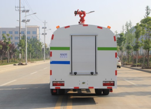 �|�L������������ˮ܇����DƬ