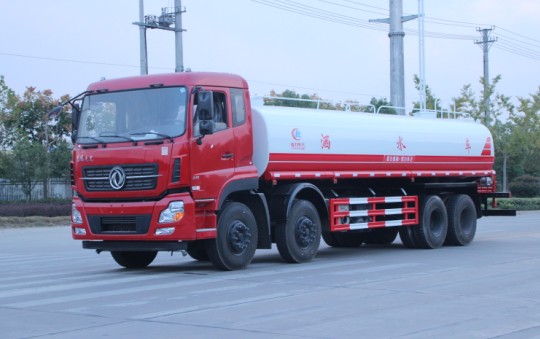 �|�L����ǰ�ĺ�˞�ˮ܇����DƬ