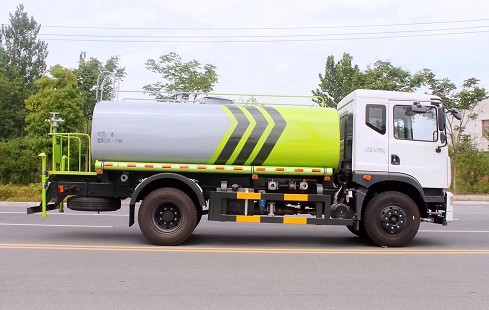 12���|�L�¿�T3��ˮ܇����DƬ