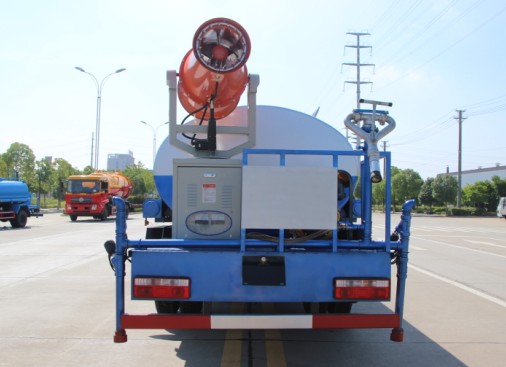 8���|�L�P�����F��܇����DƬ