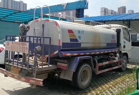 ���֎����m5����ˮ܇�̓r���ۣ�܇�ں���Т�У�