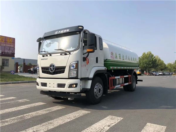 ���\(y��n)��15����ˮ܇(ch��)�DƬ