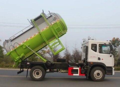 �����|�L�ɷݶ�����D9��ʽ�͏N����܇