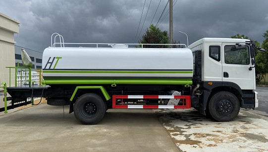 ��(gu��)��15���|�L(f��ng)�A��T5��ˮ܇�DƬ