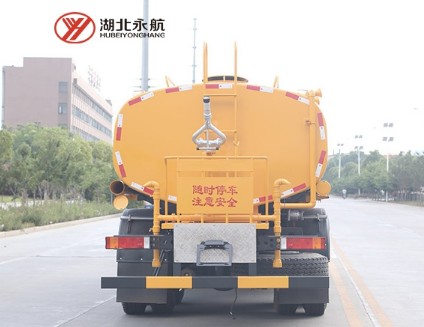 ��(gu��)���|�L(f��ng)�������݆��ˮ܇�෽λ�DƬ