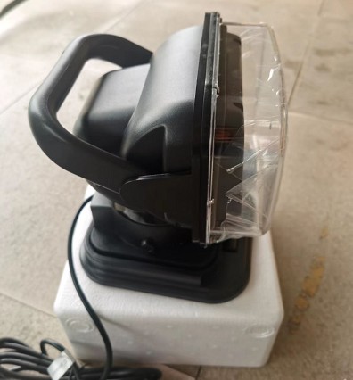 ����܇�ۯB�b���������෽λ�DƬ