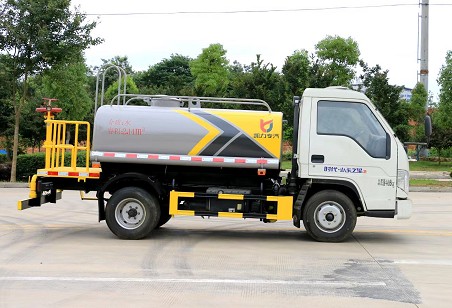 �{�ƞ�ˮ܇c1���_��_��������r��С��֮��2.5���{�ƾG����ˮ܇��ˮ܇�S�҃r��