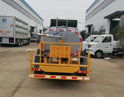 ��(gu��)���|�L(f��ng)С����3���{(l��n)�ƞ�ˮ܇