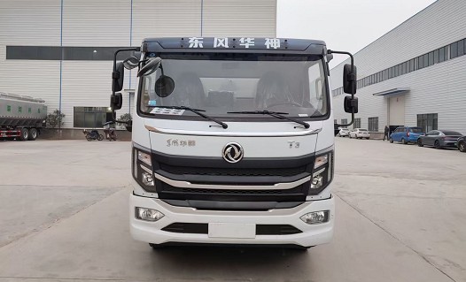 國(guó)六10噸東風(fēng)華神T3灑水車(chē) 國(guó)六10噸東風(fēng)華神T3灑水車(chē)