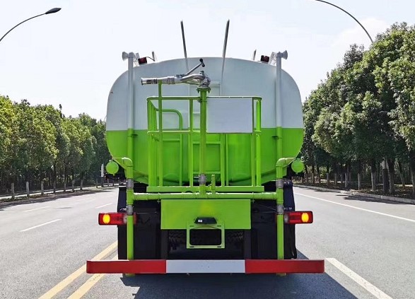 國六東風(fēng)隨專K6后雙橋灑水車 國六東風(fēng)隨專K6后雙橋灑水車