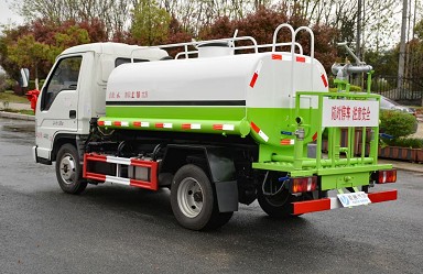 ��(gu��)��2.7������r(sh��)��С��֮��2�{(l��n)�ƞ�ˮ܇�DƬ