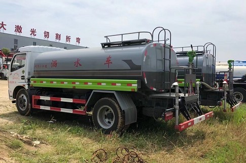 12�_���և����|�L����10����ˮ܇�DƬ