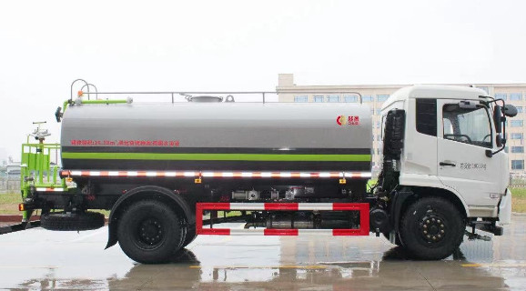 ��������ˮ܇