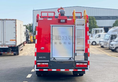 �����|�L(f��ng)С������2.5����ˮ������܇