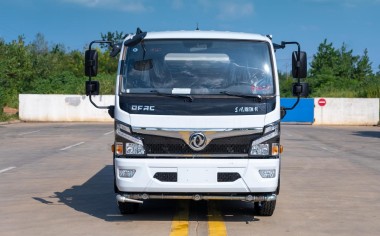�|�L(f��ng)������늻�τ�(d��ng)����ˮ܇_KLF5120GPSPHEV�Ͳ��ʽ��τ�(d��ng)���G������܇