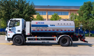 �|�L(f��ng)������늻�τ�(d��ng)����ˮ܇_KLF5120GPSPHEV�Ͳ��ʽ��τ�(d��ng)���G������܇